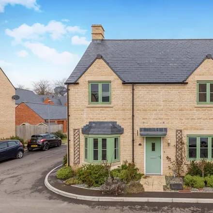 Rent this 4 bed house on Barnes Wallis Way in Upper Rissington, GL54 2GP
