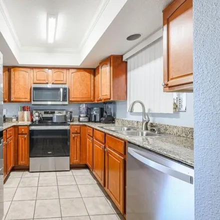 Image 5 - North 35th Drive, Phoenix, AZ 85053, USA - Apartment for sale