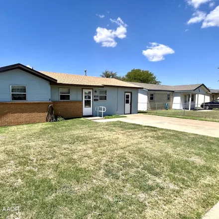 Buy this 3 bed house on 1619 North Fairfield Street in Amarillo, TX 79107