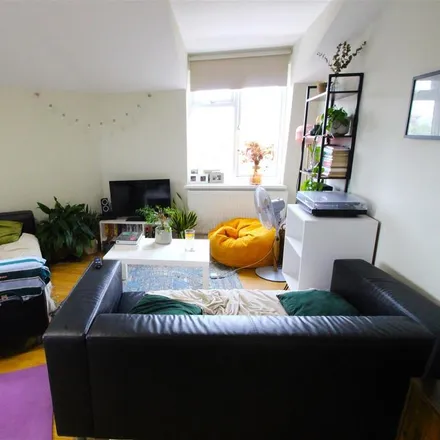 Image 4 - Admiral, Mare Street, Lower Clapton, London, E8 1HY, United Kingdom - Apartment for rent