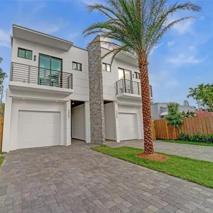 Rent this 4 bed townhouse on 369 Southwest 16th Street in Fort Lauderdale, FL 33315