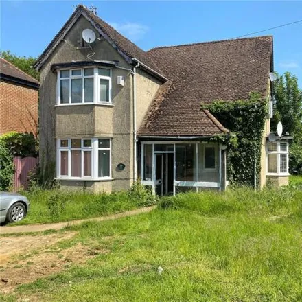 Buy this 7 bed house on unnamed road in Banbury, OX16 9PZ