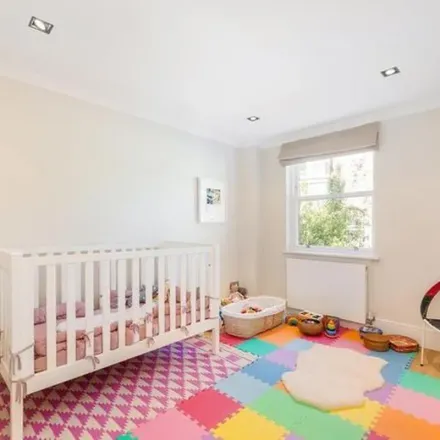 Rent this 3 bed apartment on 23 Tregunter Road in London, SW10 9LR