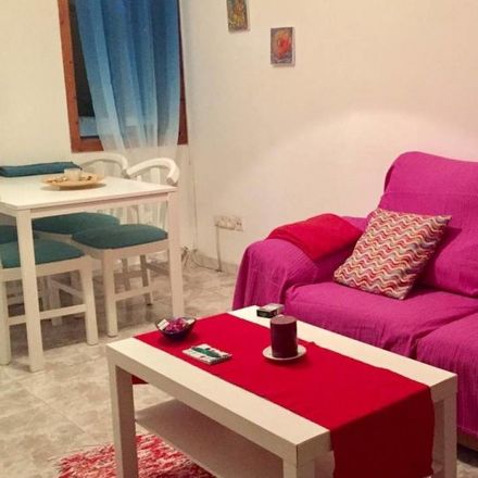 Rent this 1 bed apartment on Ludicón in Carrer del Marquès de la Fontsanta, 76
