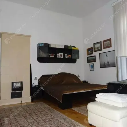 Image 4 - Budapest, Reguly Antal utca 35-37, 1089, Hungary - Apartment for rent