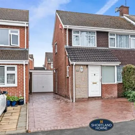 Buy this 3 bed duplex on 24 Finnemore Close in Coventry, CV3 6LR
