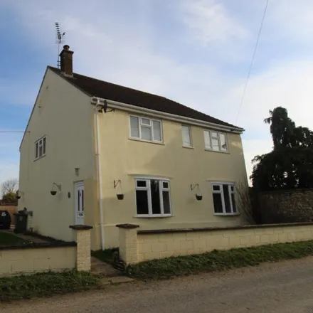 Rent this 4 bed townhouse on Hall Farm in Thornham Road, Methwold
