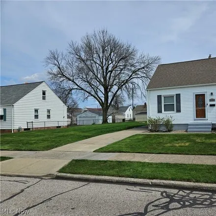 Image 4 - 5253 West 50th Street, Parma, OH 44134, USA - House for sale