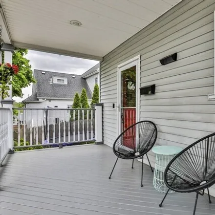 Image 5 - 9 Pleasant Street, Wakefield Junction, Wakefield, MA 01880, USA - Townhouse for sale