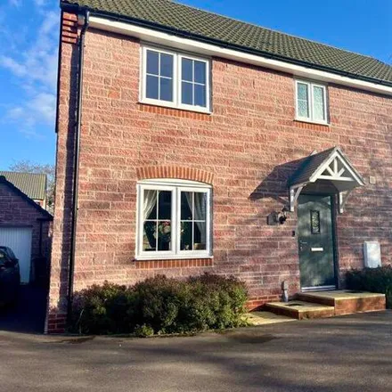 Buy this 4 bed house on Colliers Gardens in Backwell, BS48 3DT