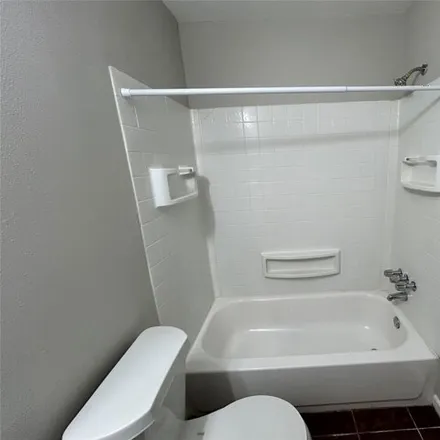 Image 7 - 425 Emerson St Apt 6, Houston, Texas, 77006 - Apartment for rent