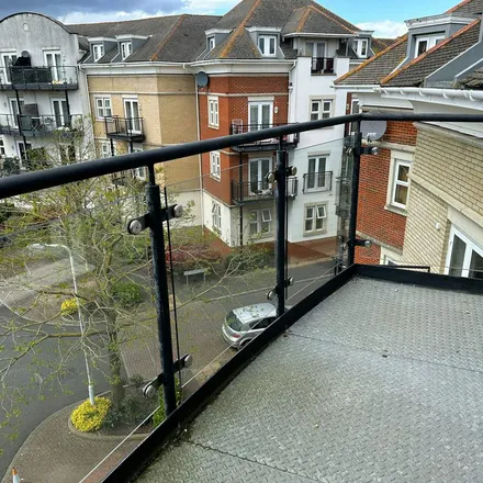 Image 9 - Critchley Avenue Playground, Critchley Avenue, Dartford, DA1 2GF, United Kingdom - Apartment for rent