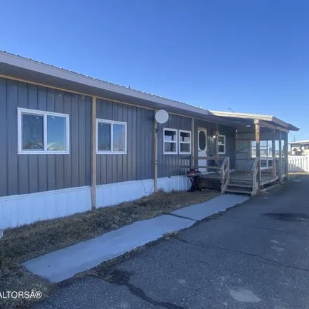 Buy this studio apartment on 479 Sage Avenue in Marbleton, WY 83113