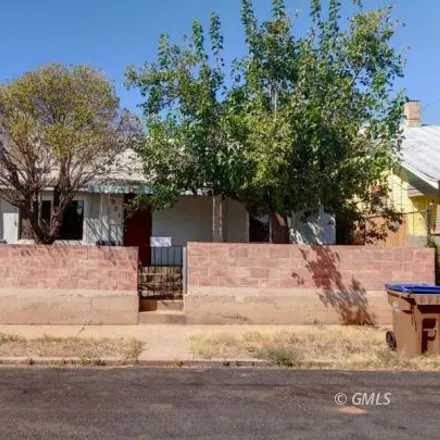 Buy this 2 bed house on 331 East North Street in Globe, AZ 85501