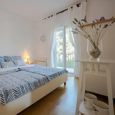 Rent this 4 bed house on Maslinica in Vrboska, Jelsa