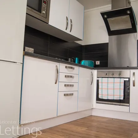 Rent this 3 bed apartment on 23 Albion Street in Leicester, LE1 6GD