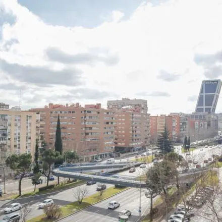Image 4 - Paseo de la Castellana, 230, 28046 Madrid, Spain - Apartment for rent