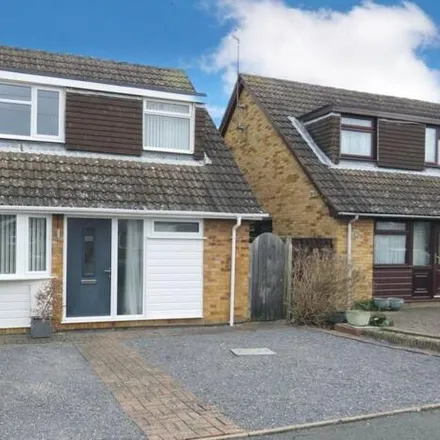 Buy this 3 bed duplex on Ainsdale Drive in Peterborough, PE4 6RL