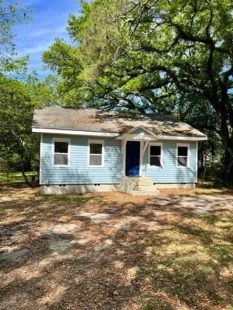 Rent this 2 bed house on 1500 Myrtle Drive in Tallahassee, FL 32301