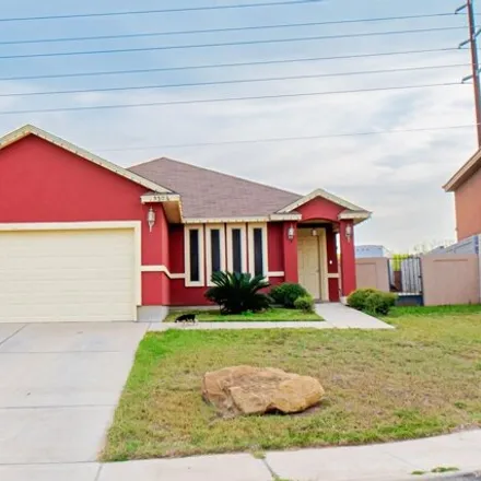 Rent this 3 bed house on Wormser Road in Webb County, TX 78046