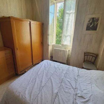 Image 5 - Avignon, Vaucluse, France - Apartment for rent