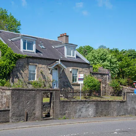 Rent this 5 bed house on Cowane Street in Stirling, FK8 1JP