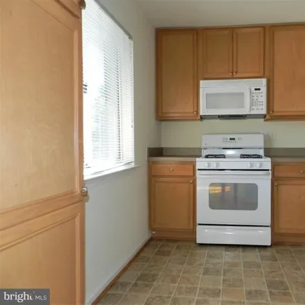 Image 8 - 1917 Woodlyn Drive, Fredericksburg, VA 22401, USA - Condo for rent