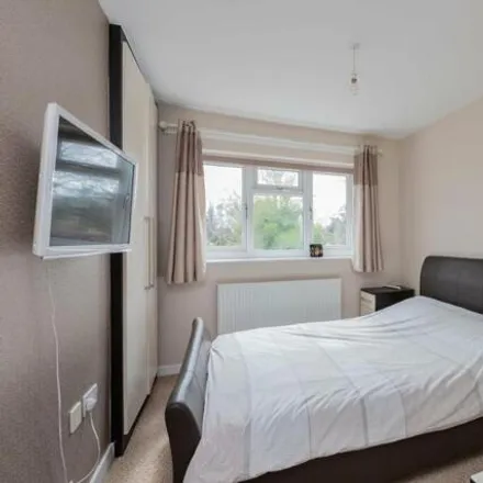 Image 7 - Wood Lane Close, Iver Heath, SL0 0LJ, United Kingdom - House for sale