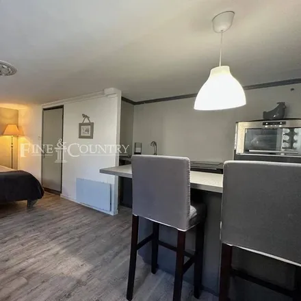 Rent this 6 bed house on La Colle-sur-Loup in Rue Max Barel, 06480 La Colle-sur-Loup