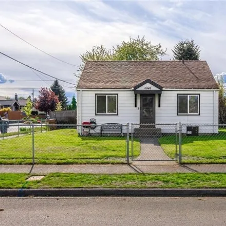 Buy this 2 bed house on 3202 South 70th Street in Manitou, Tacoma