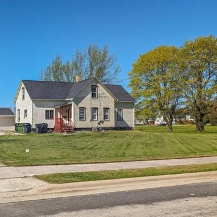 Buy this 5 bed house on 434 Menasha Street in Reedsville, Maple Grove