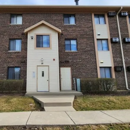 Buy this 1 bed condo on 25 Echo Court in Vernon Hills, IL 60061