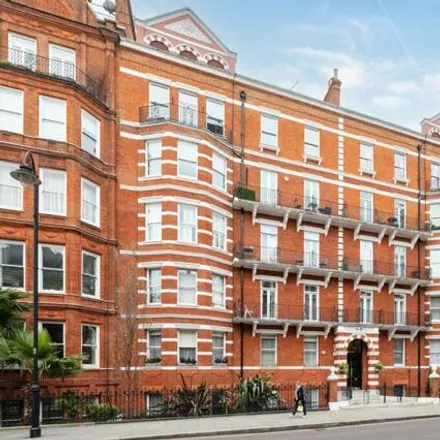 Buy this 3 bed apartment on The Mansions in 252 Old Brompton Road, London