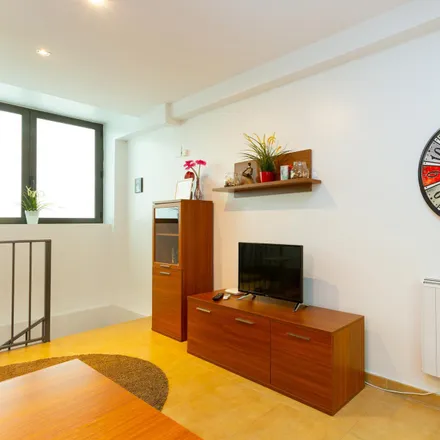 Image 5 - Carrer de Pallars, 378, 08019 Barcelona, Spain - Apartment for rent