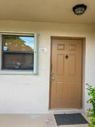 Buy this 3 bed condo on 15813 W Waterside Cir Apt 106 in Sunrise, Florida