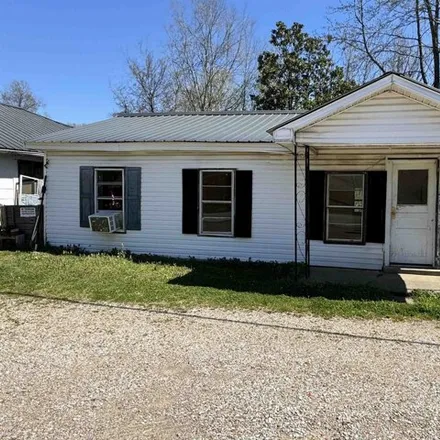 Buy this 2 bed house on 139 North Walnut Street in Selmer, TN 38375