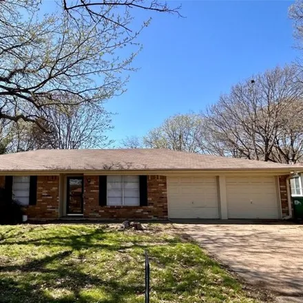 Rent this 3 bed house on 1981 Fordham Lane in Denton, TX 76201