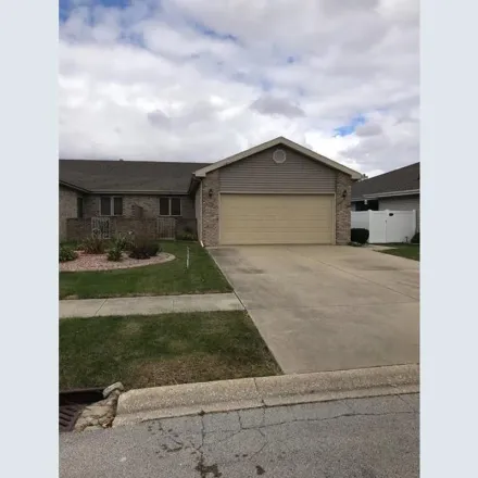 Rent this 2 bed apartment on 149 Dartmouth Drive in Bourbonnais, IL 60914