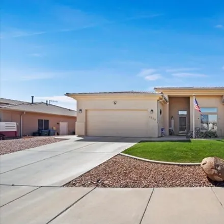 Buy this 3 bed house on 2306 East 200 South in Saint George, UT 84790