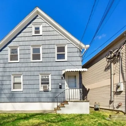 Rent this 2 bed house on Chatham Play House in 23 North Passaic Avenue, Chatham