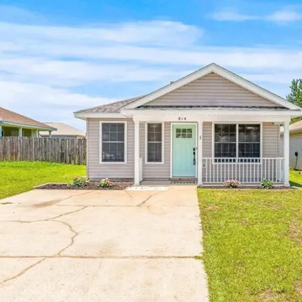 Buy this 3 bed house on 814 Hanover Dr in Pensacola, Florida