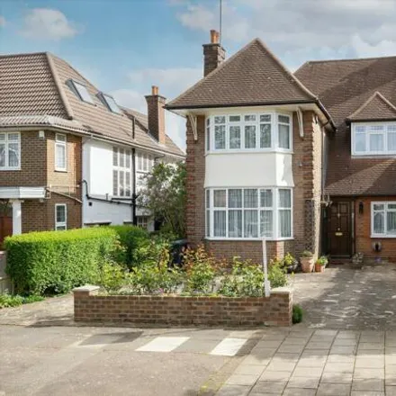 Buy this 5 bed duplex on Hocroft Avenue in Childs Hill, London