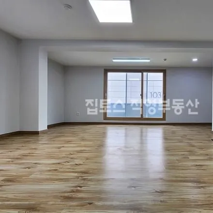 Rent this studio apartment on 서울특별시 강남구 논현동 42-6