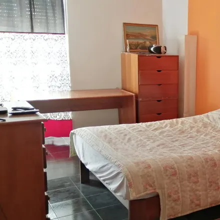 Rent this 3 bed room on Avenida Dom Pedro V in 2795-132 Linda-a-Velha, Portugal