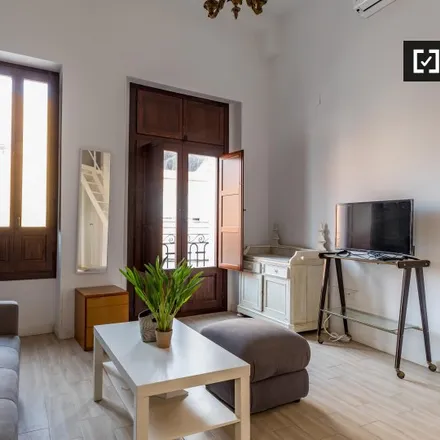 Rent this studio apartment on Carrer de Francesc Eiximenis in 20, 46011 Valencia