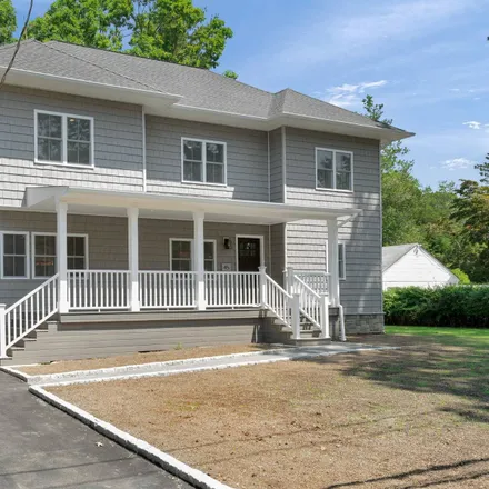 Buy this 5 bed house on 45 East 18th Street in Huntington Station, NY 11746