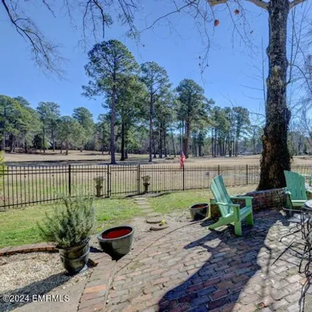 Image 3 - Northwood Country Club, 4300 Country Club Drive, Houston, Meridian, MS 39307, USA - House for sale