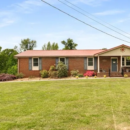 Buy this 3 bed house on 1014 Lennox Avenue in Ridgetop, Robertson County