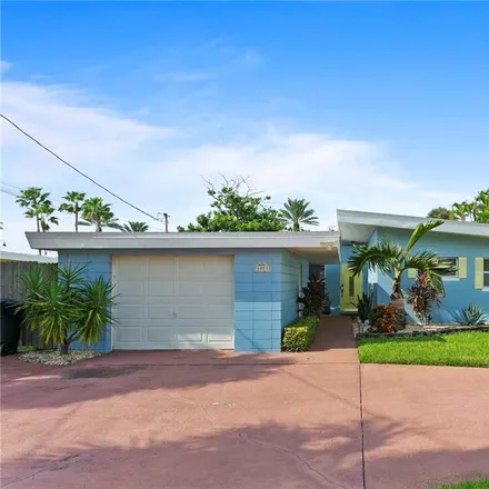 Buy this 3 bed house on 8023 Causeway Boulevard South in Saint Petersburg, FL 33707