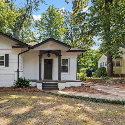Buy this 2 bed house on 536 North Avenue in Atlanta, GA 30354